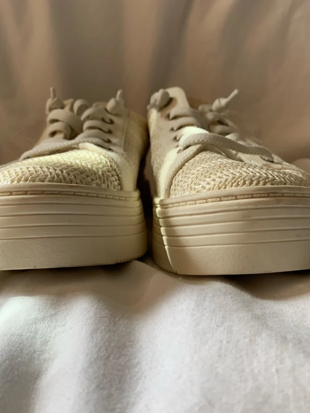 Roxy cream 'Sheilahh 2.0 Platform Sneaker'